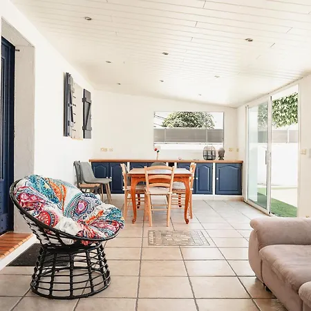 别墅 Charmante Familiale, Avec Piscine Privee, Ideale Pour Journee A La Et Proche Des Grands Buffets Coursan
