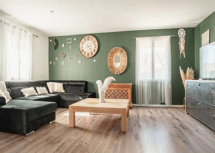 Charmante Familiale, Avec Piscine Privee, Ideale Pour Journee A La Et Proche Des Grands Buffets فيلة